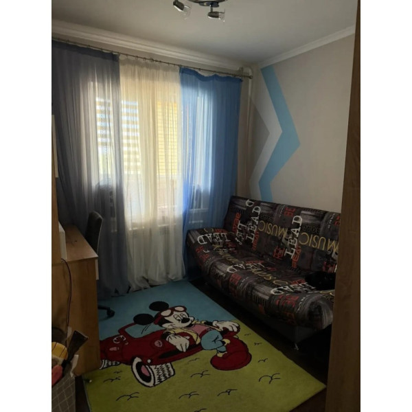 Фото 3-комн. квартира, ул. 30-летия Победы