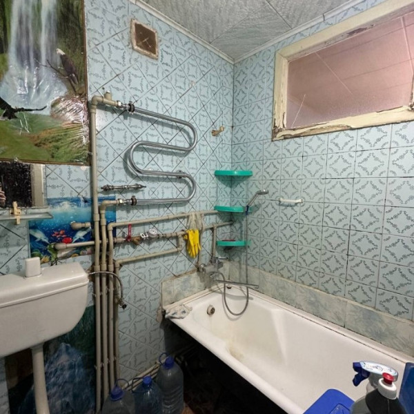 Фото Продам 2-х комн квартиру с АО в городе Луганск квартал Жукова