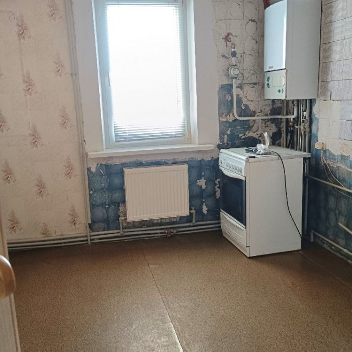 Фото Продам 3-к квартиру. 1-й микрорайон, г. Луганск.
