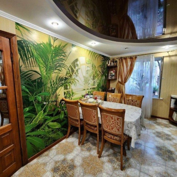 Продам 4-x комнатную квартиру квартал Гагарина