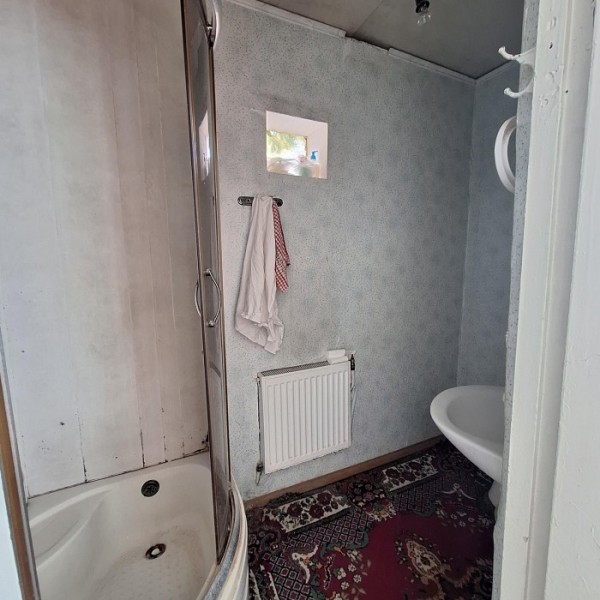 Фото Продам дом 70 м2 в городе Луганск, поселок Тепличное