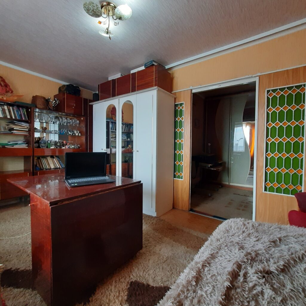 №871 Продаётся 3 комн. кв-ра, ул. Ленина, р-н АЖЭО.