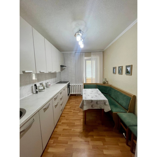2-комн. квартира, ул. Оборонная