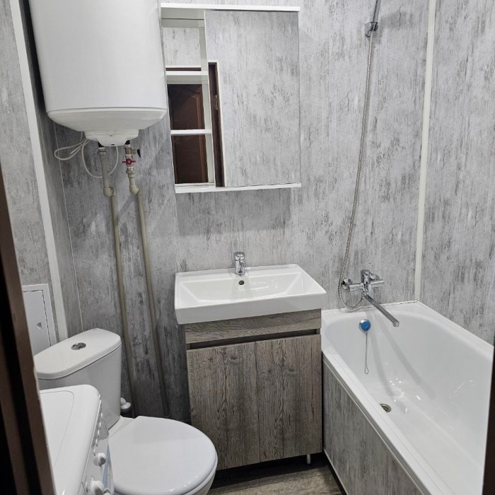 Фото Продам 1комн квартиру в г Луганск кв Сазонова