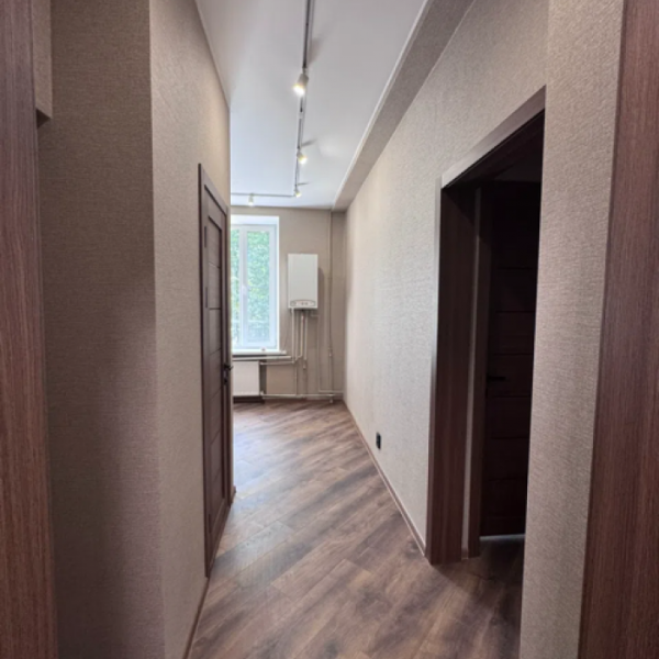 Фото Продам 3к квартиру в старом центре, а/о, ремонт, 60м2