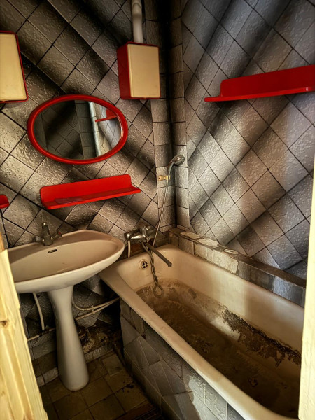 Фото Продается 2-х комнатная квартира г. Стаханов.
