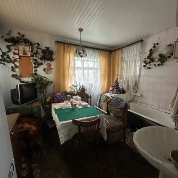 Фото Продам 3к по ул. 50 лет обороны Луганска