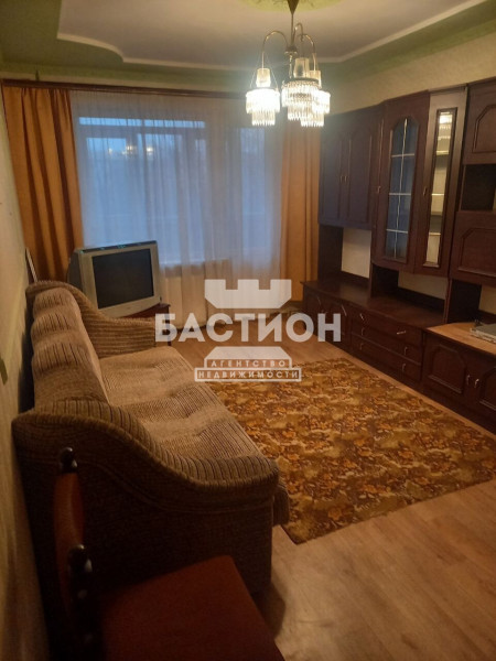 3-х комнатная квартира, улица 30-летия Победы, 3 ID:1985569