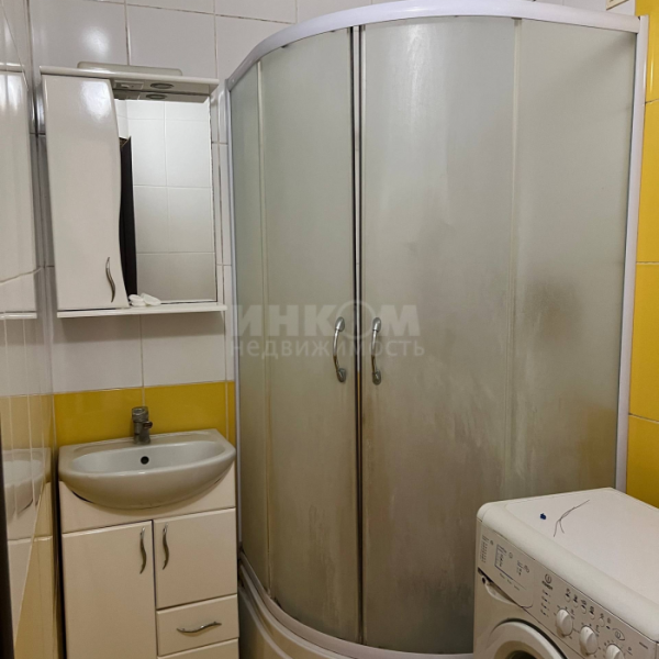 Фото Продам 2к квартиру на кв. Гагарина 3/5эт
