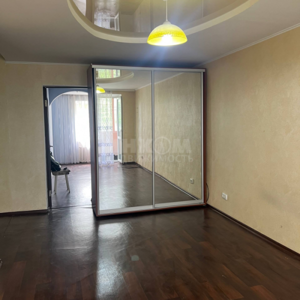 Фото Продам 2к квартиру на кв. Гагарина 3/5эт