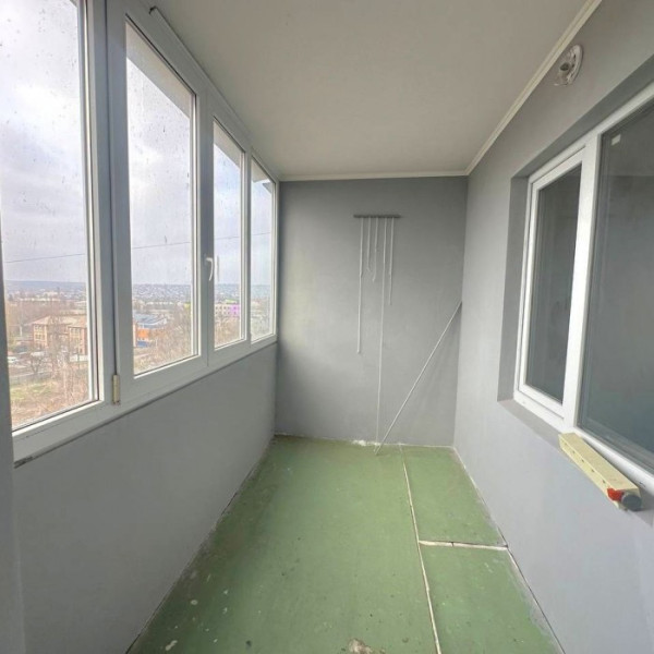 Фото Продам 3-к квартиру.1-й микрорайон, г.Луганск.