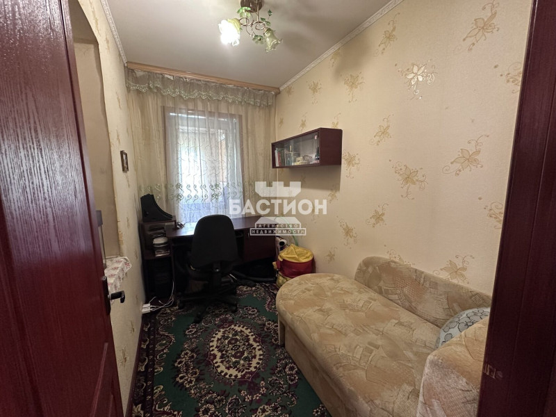 Фото Дом, Луганск, улица Жукова, 97, ID: 2192926