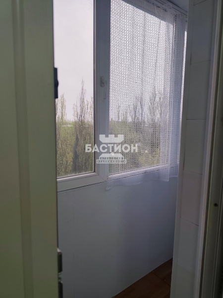Фото 1- комнатная квартира, поселок городского типа Юбилейное, квартал Ворошилова, 13 ID:2139113
