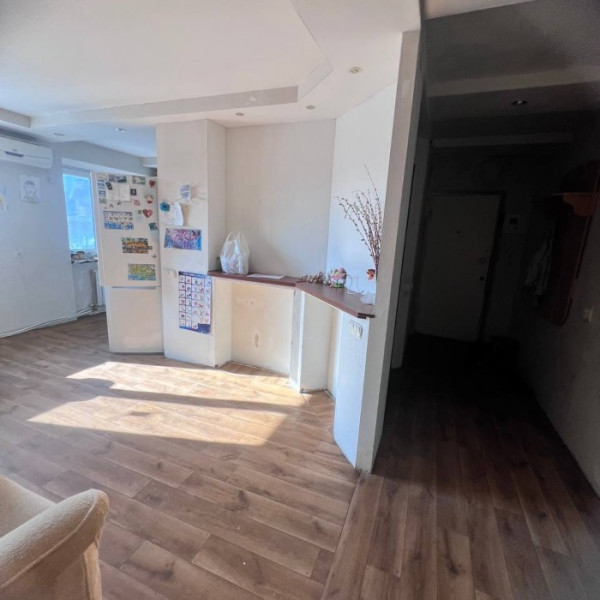 Фото Продам 3х комнатную квартиру кВ Комарова