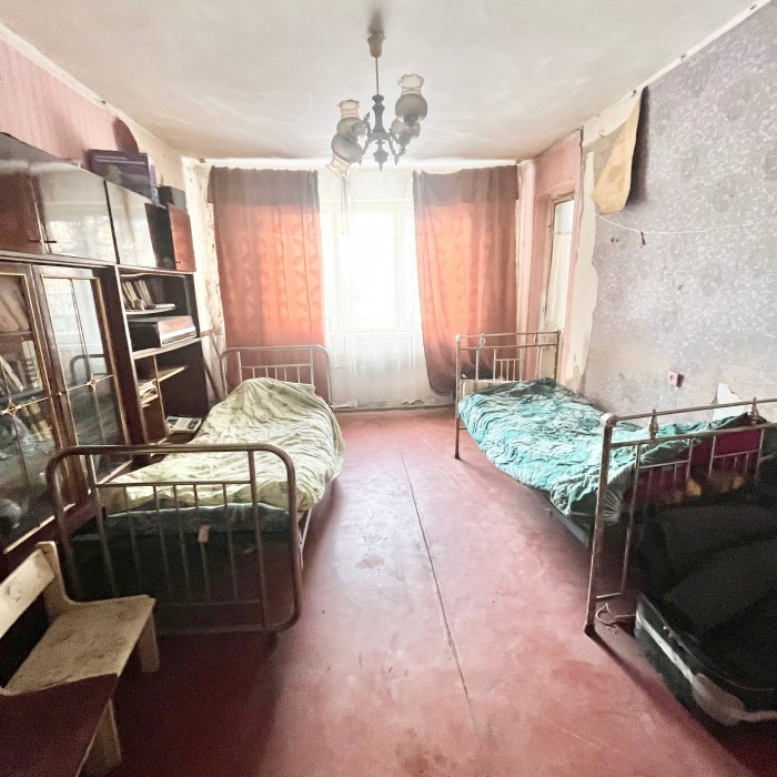 Фото Продам 3-кк на кв. Ленинского комсомола. 2 этаж 9-го дома.
