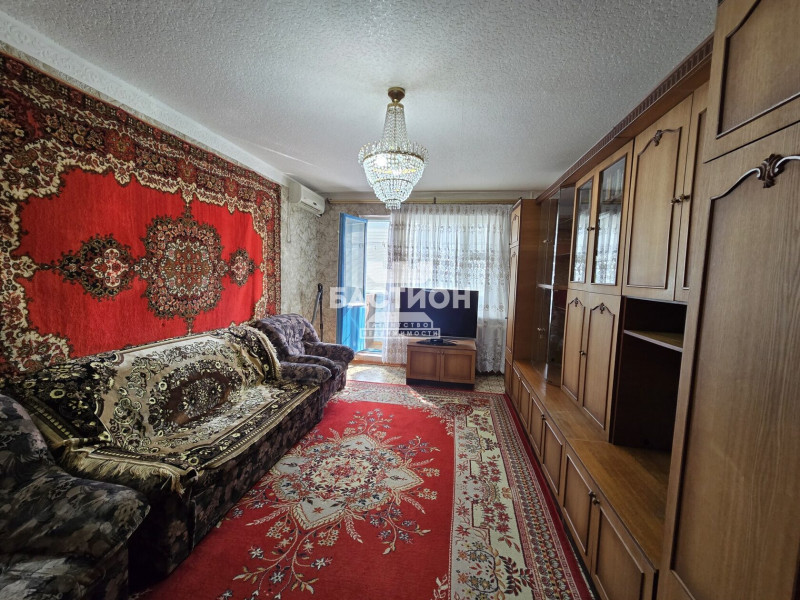 4-х комнатная квартира, квартал Степной,4 ID: 2076413