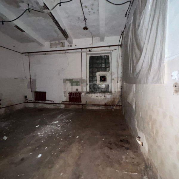 Фото База- 306м2 , 9-й Лутугинский проезд