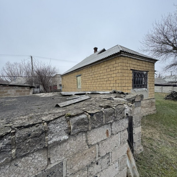 Фото Продам дом в с. Валуйское (центр), Станично-Луганский р-н