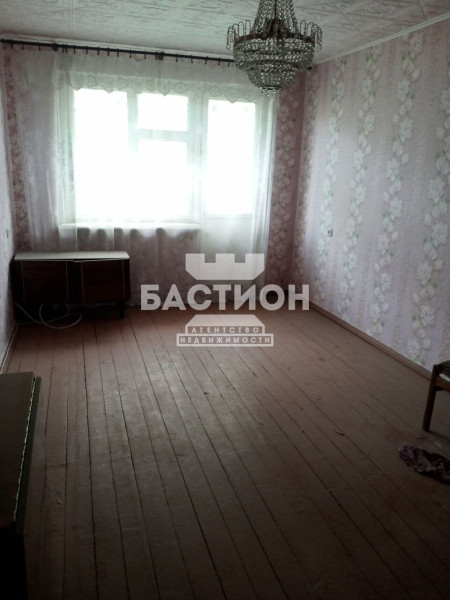 Фото 2-комнатная квартира, улица Земнухова, 4, ID:2168957