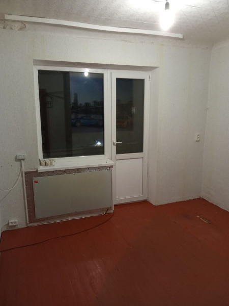 Фото Продается 2-х комнатная квартира в г. Брянка дом 20
