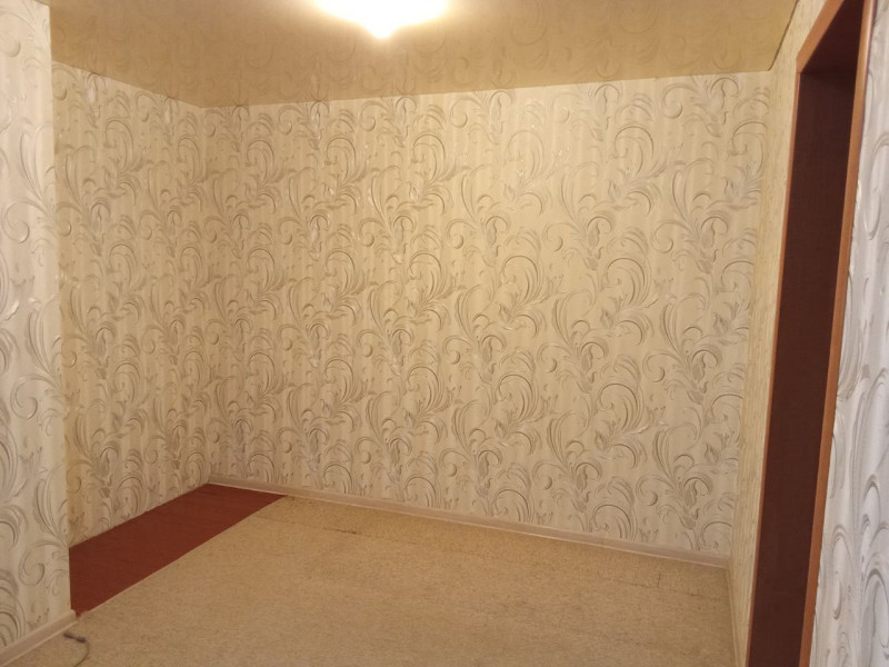 Фото Продается 2-х комнатная квартира в г. Брянка дом 20