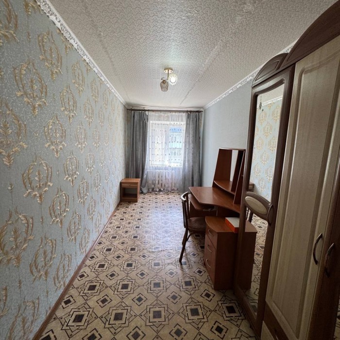 Фото Продам 3-х комнатную квартиру кв. 50 лет Обороны Луганска (район Мед городка).