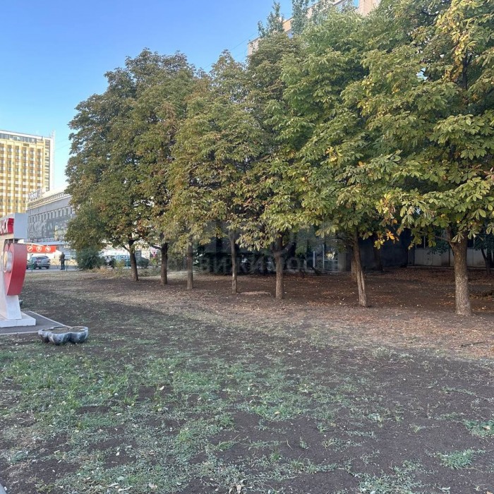 Фото продам помещение в центре, первая линия 235м2
