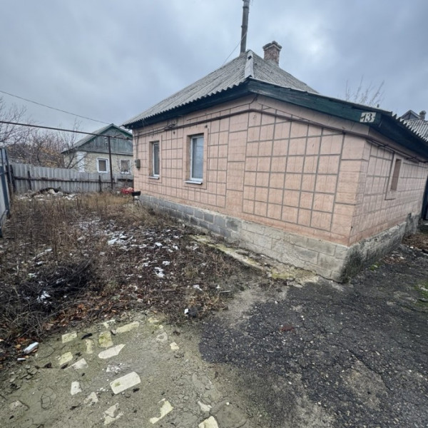 Фото Продается дом в Станице Луганской по ул. У. Громовой
