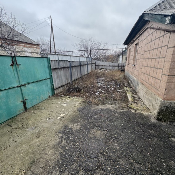 Фото Продается дом в Станице Луганской по ул. У. Громовой