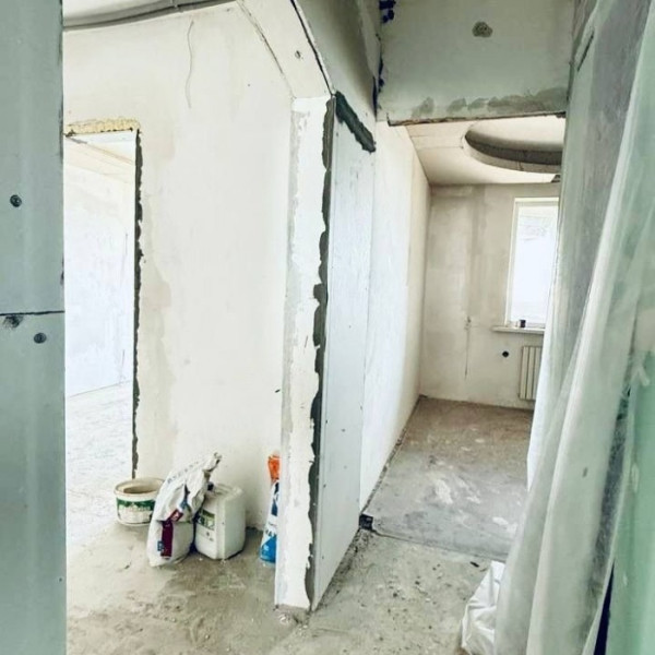 Фото Продам 3-х комн квартиру в городе Луганск улица Фрунзе