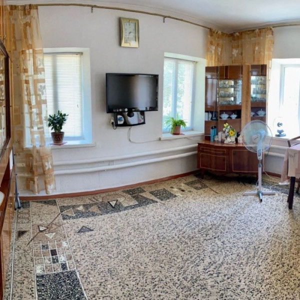 Фото Продам дом в р-не кинотеатра "Родина", ул. Орджоникидзе