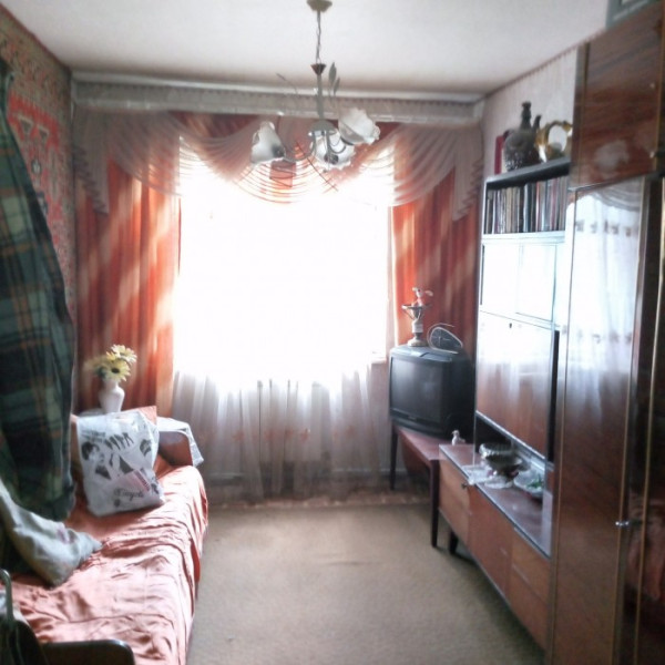 Фото 4к квартира кв 50 лет Октября г. Луганск