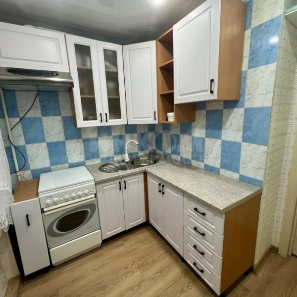 Фото Продам 3к 50-Лет Октября 35