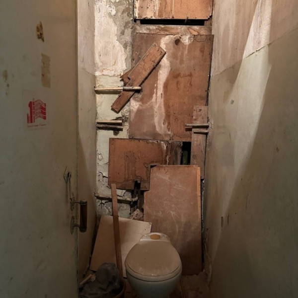 Фото Продам 2-х комн квартиру в Центре города Луганск квартал Алексеева