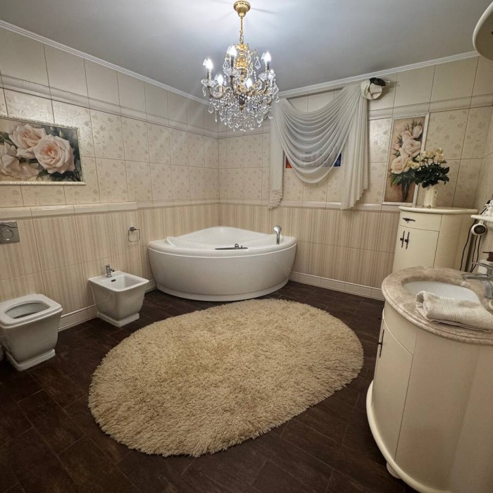 Фото Продам 2-х этажный дом ул. Арктическая (р-н Кавказского двора).