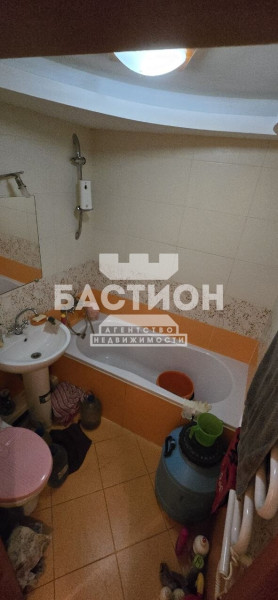 Фото 3-х комнатная квартира, ул. Ленина 28, ID: 2024640