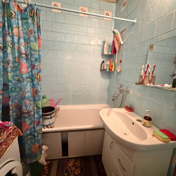 Фото Продам 2-комн. кв. 50 лет Октября, р-н МФЦ, 8/9 эт., квартира с АВТОНОМНЫМ ОТОПЛЕНИЕМ