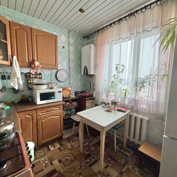 Фото Продам 2-комн. кв. 50 лет Октября, р-н МФЦ, 8/9 эт., квартира с АВТОНОМНЫМ ОТОПЛЕНИЕМ