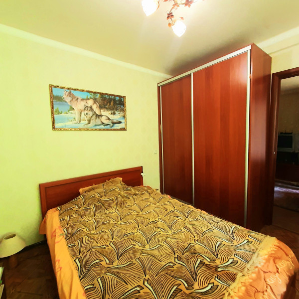 Фото №425 Продаётся 3 комн. кв-ра с Автономным отоплением, р-н Шпиля.