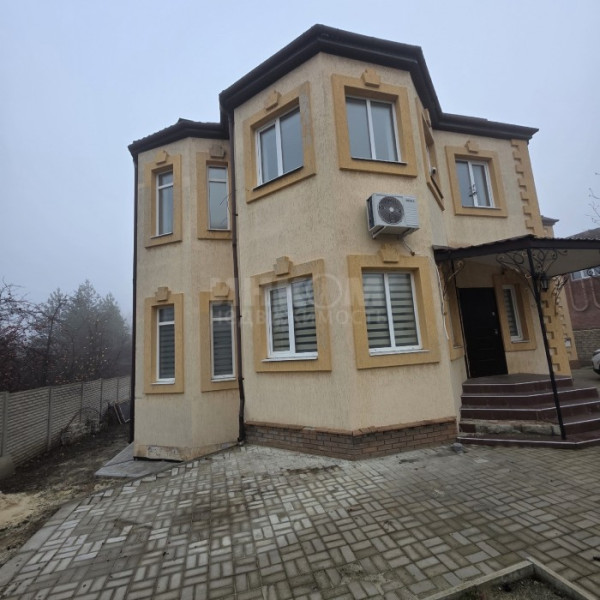 Фото Продам дом 240 м2 в городе Луганск пос Видный