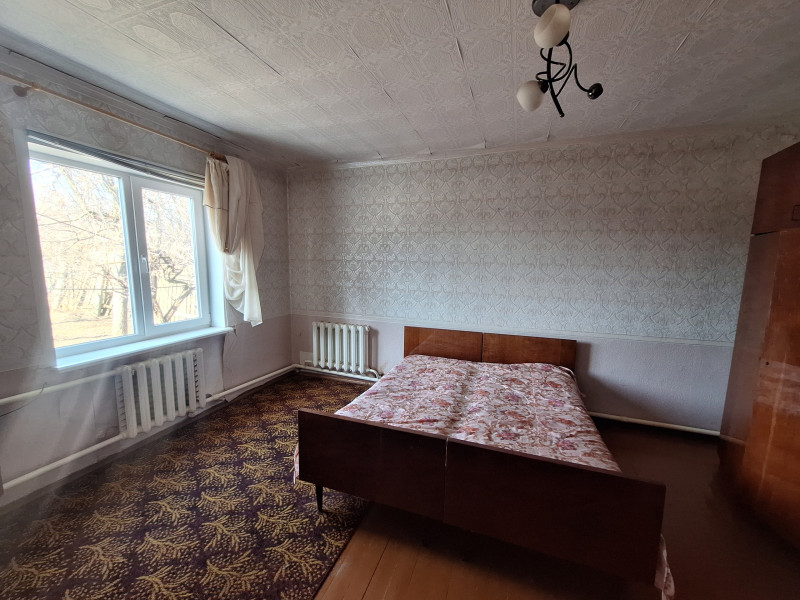 Фото Продается 4-х комнатный дом в городе Стаханов, ул. Толбухина.