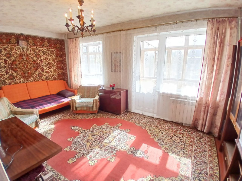 2-комнатная квартира г. Алчевск