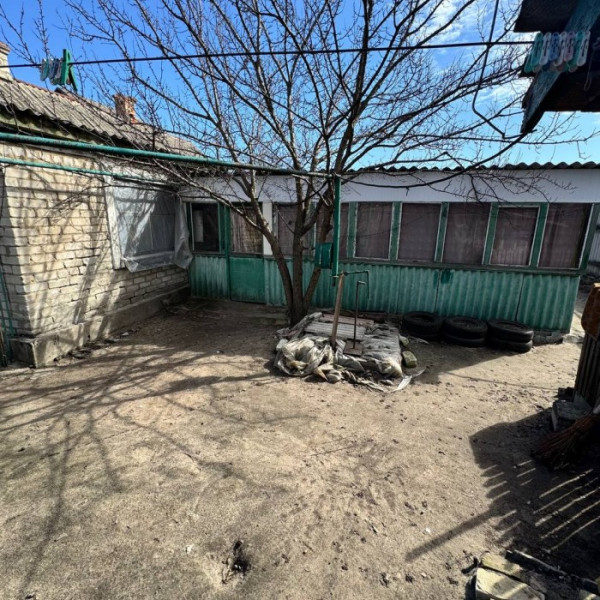 Фото Продам дом в Станице Луганской по ул. Лесная, площадью 42 м2.