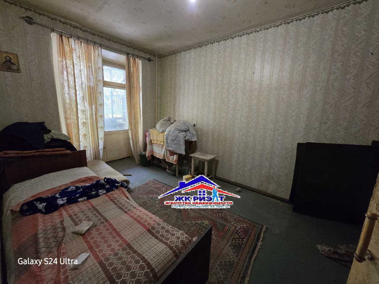 Фото Двухкомнатная квартира на улице Зозулина (центр города)