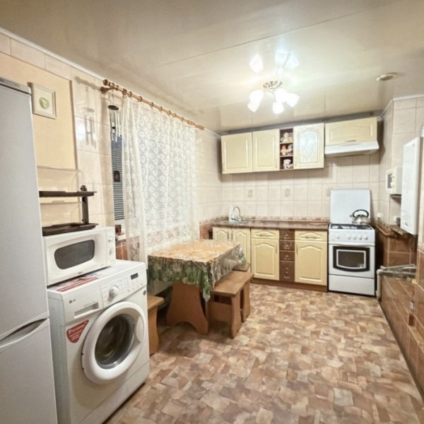 Продам 3к квартиру в центре