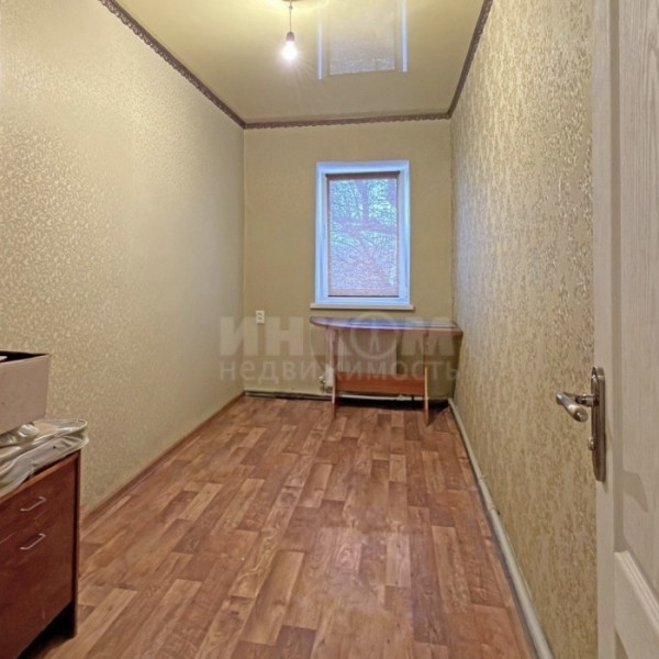 Фото Продам 3к квартиру в центре