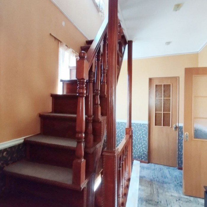 Фото Продам дом в 3- уровнях район Филатова ( Артемовский).