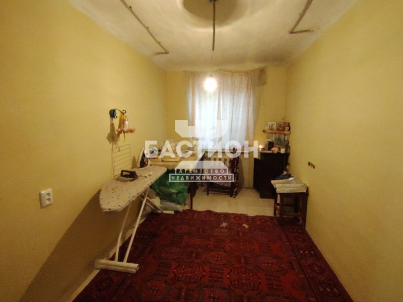 Фото 4-х комнатная квартира, квартал Гаевого, 16 ID: 2072725