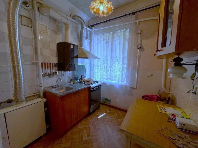 Фото 2-комнатная квартира г. Стаханов, ул. Б. Хмельницкого