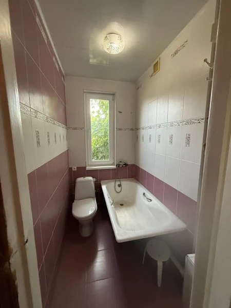 Фото Продаётся 3-комнатный дом в городе Стаханов, ул. Партизанская
